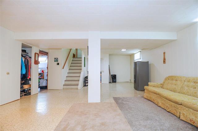 









142


Parkville

DR,
Winnipeg,




MB
R2M 2J1

