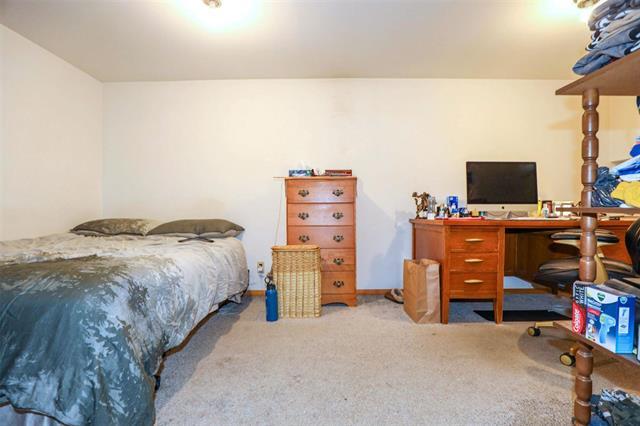 









142


Parkville

DR,
Winnipeg,




MB
R2M 2J1

