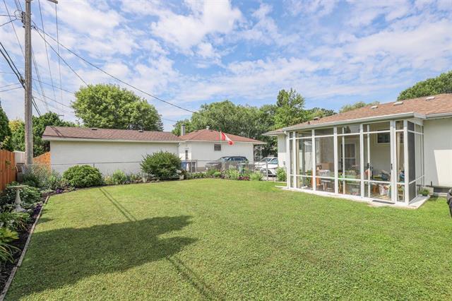 









142


Parkville

DR,
Winnipeg,




MB
R2M 2J1

