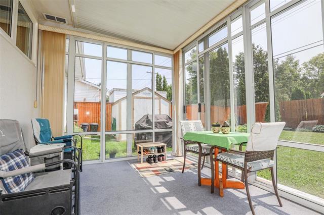 









142


Parkville

DR,
Winnipeg,




MB
R2M 2J1

