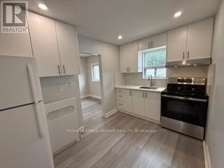 












182 TORRENS AVENUE

,
Toronto,




Ontario
M4J2P5

