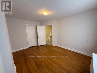 












182 TORRENS AVENUE

,
Toronto,




Ontario
M4J2P5

