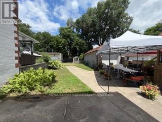 












182 TORRENS AVENUE

,
Toronto,




Ontario
M4J2P5

