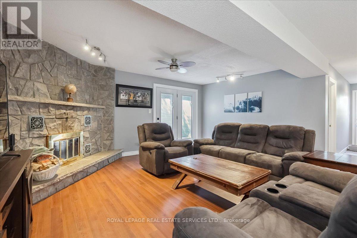 












6 GRANDVIEW AVENUE

,
Hamilton,




Ontario
L8E5A5

