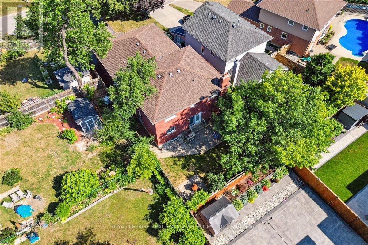 












6 GRANDVIEW AVENUE

,
Hamilton,




Ontario
L8E5A5

