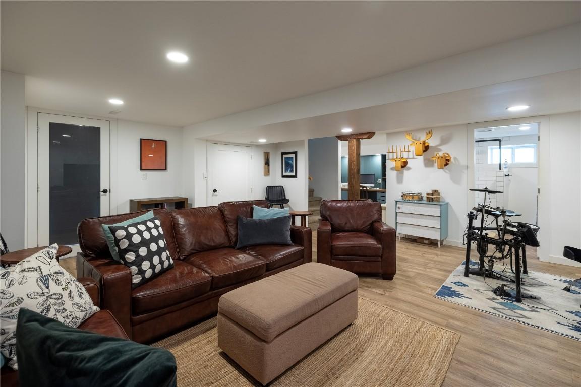 









2500


39

Avenue,
Vernon,




BC
V1T 3B5

