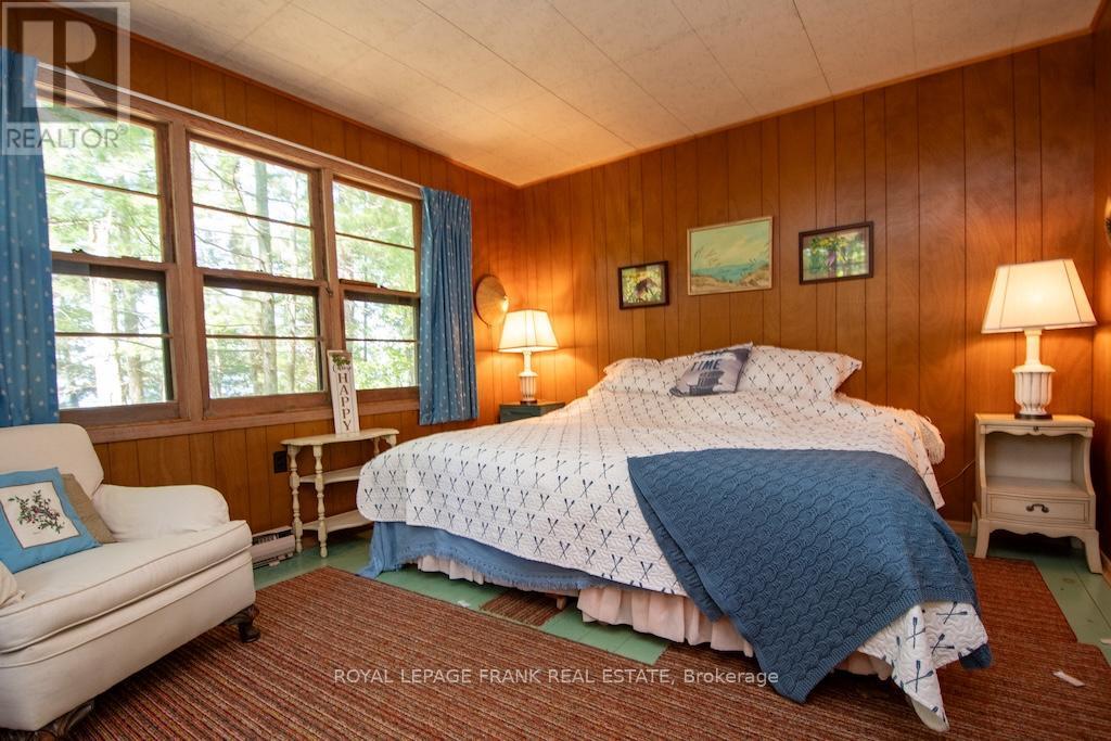 












144/149 ISLAND 22 KASSHABOG LAKE

,
Havelock-Belmont-Methuen,




Ontario
K0L2H0


