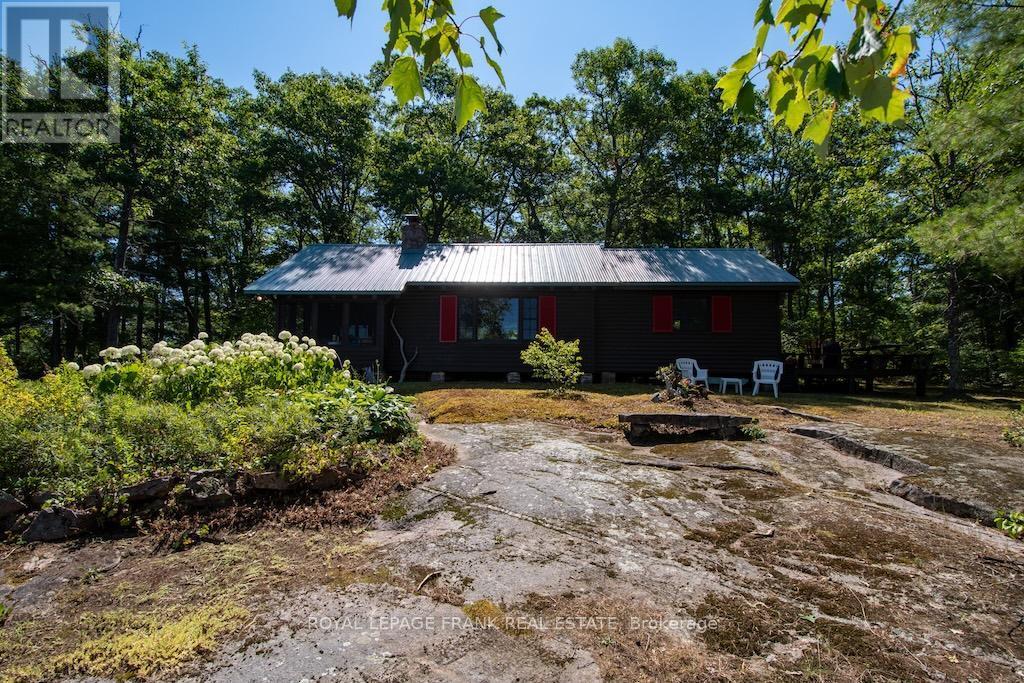 












144/149 ISLAND 22 KASSHABOG LAKE

,
Havelock-Belmont-Methuen,




Ontario
K0L2H0

