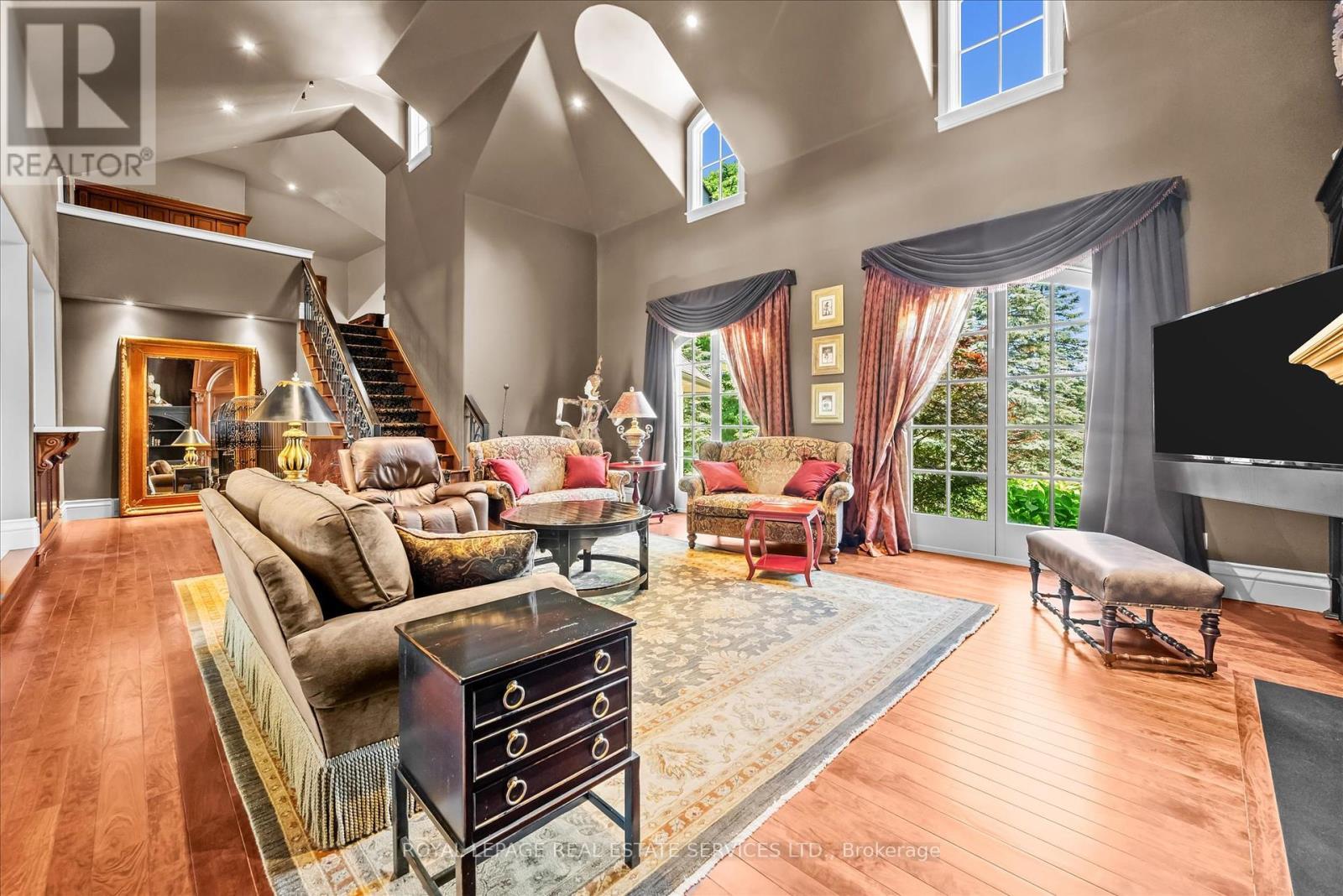 












10090 PINEVIEW TRAIL

,
Milton,




Ontario
L0P1B0

