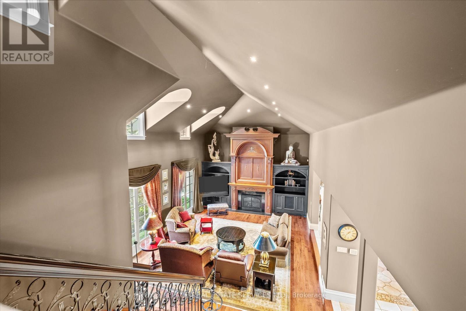 












10090 PINEVIEW TRAIL

,
Milton,




Ontario
L0P1B0

