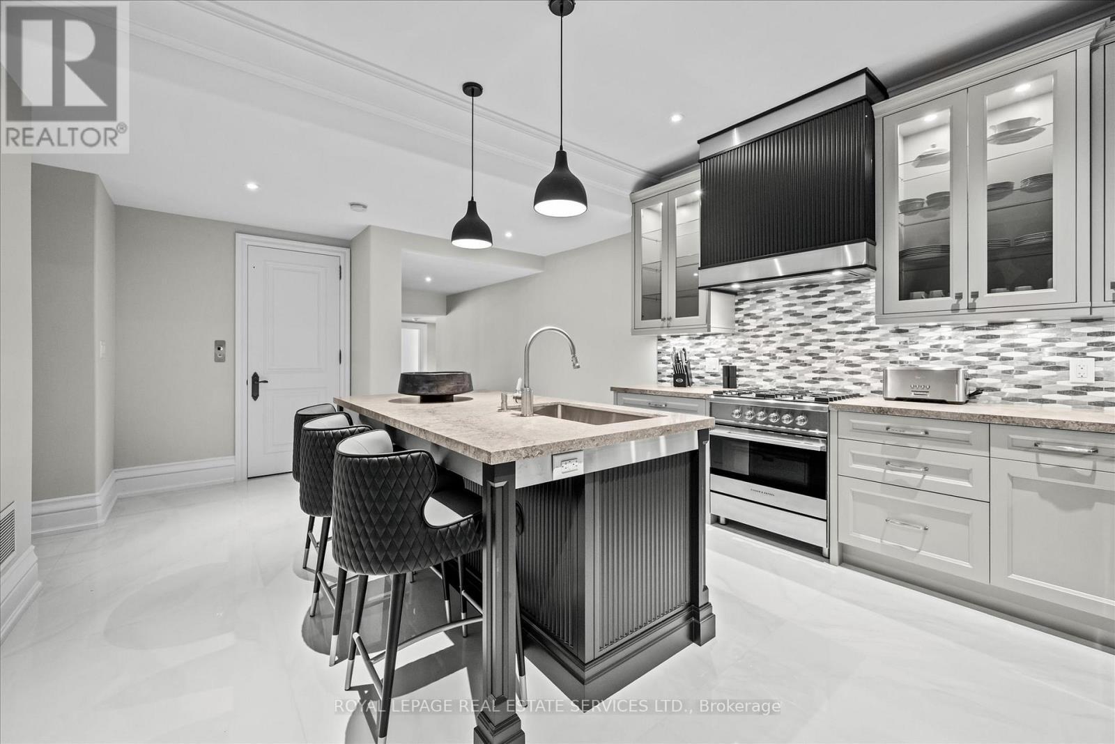 












10090 PINEVIEW TRAIL

,
Milton,




Ontario
L0P1B0

