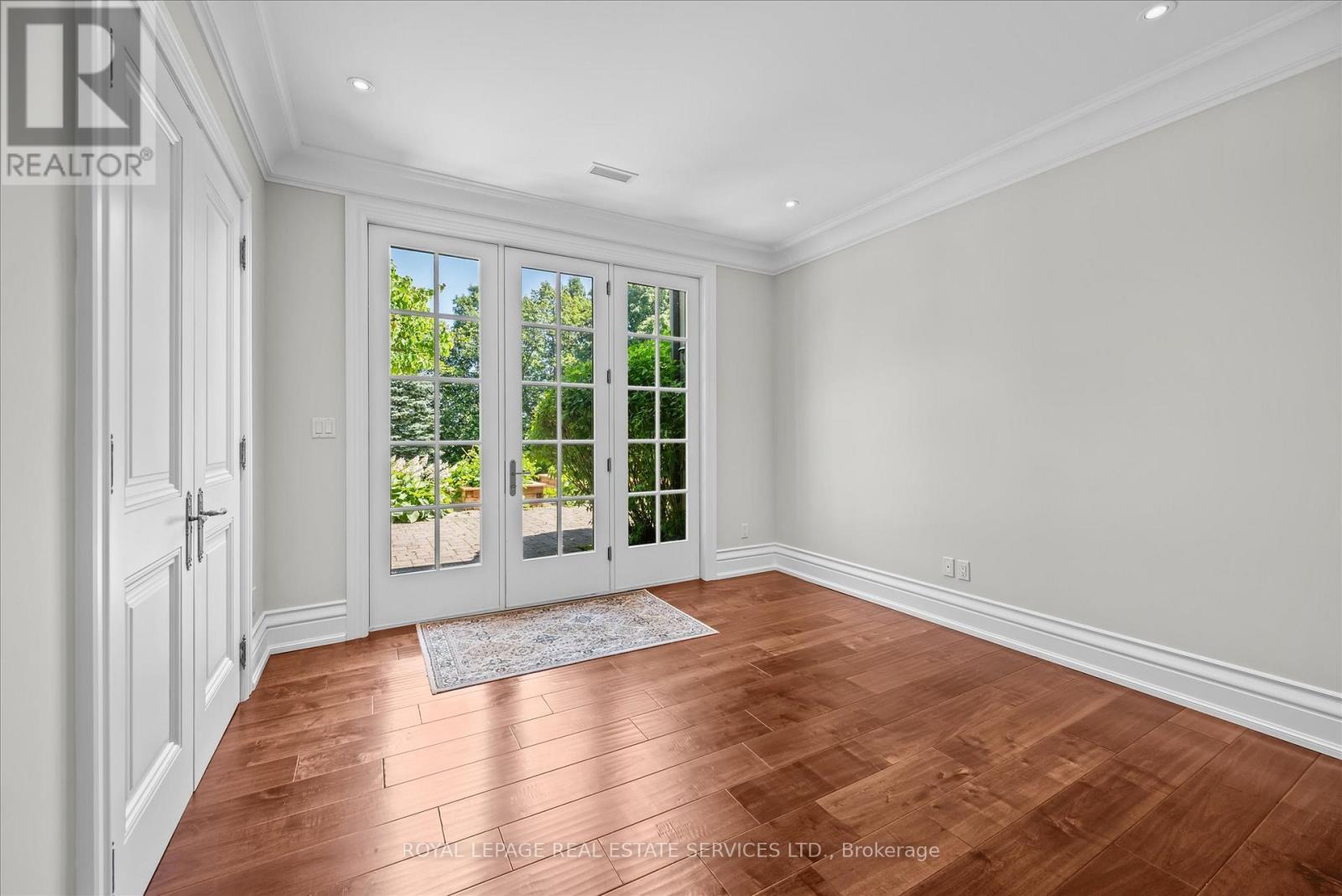 












10090 PINEVIEW TRAIL

,
Milton,




Ontario
L0P1B0

