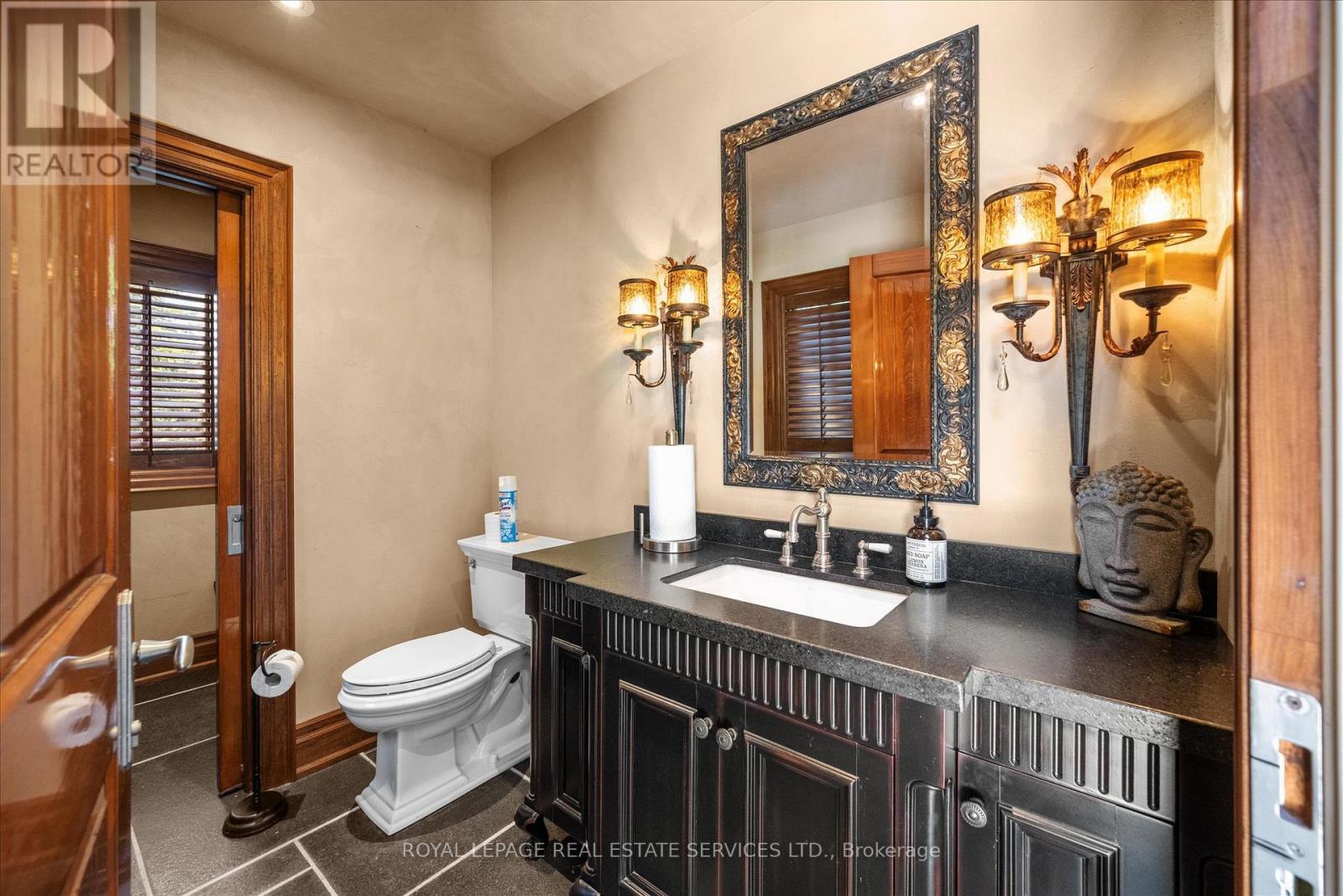












10090 PINEVIEW TRAIL

,
Milton,




Ontario
L0P1B0

