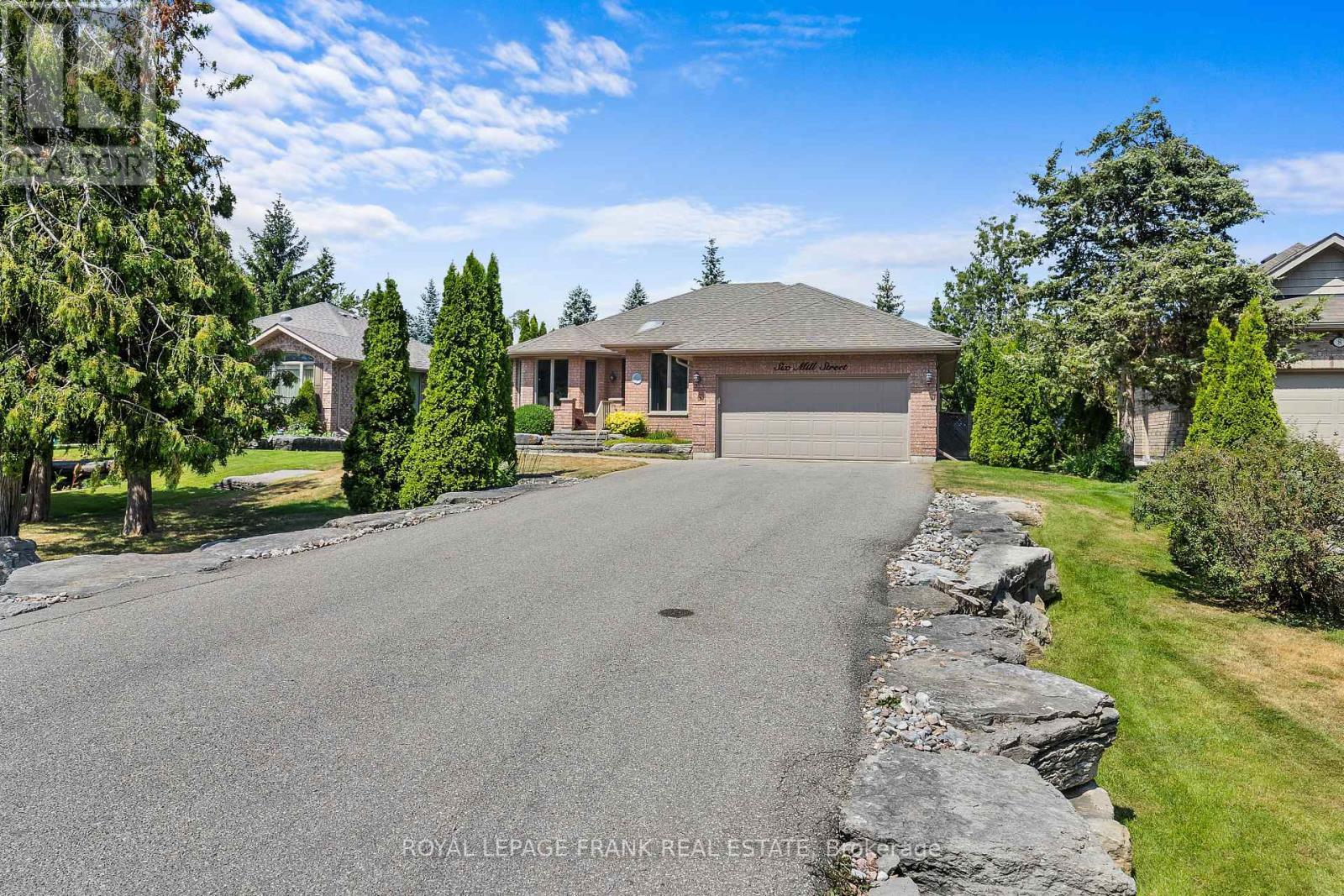 












6 MILL STREET

,
Kawartha Lakes (Bobcaygeon),




Ontario
K0M1A0

