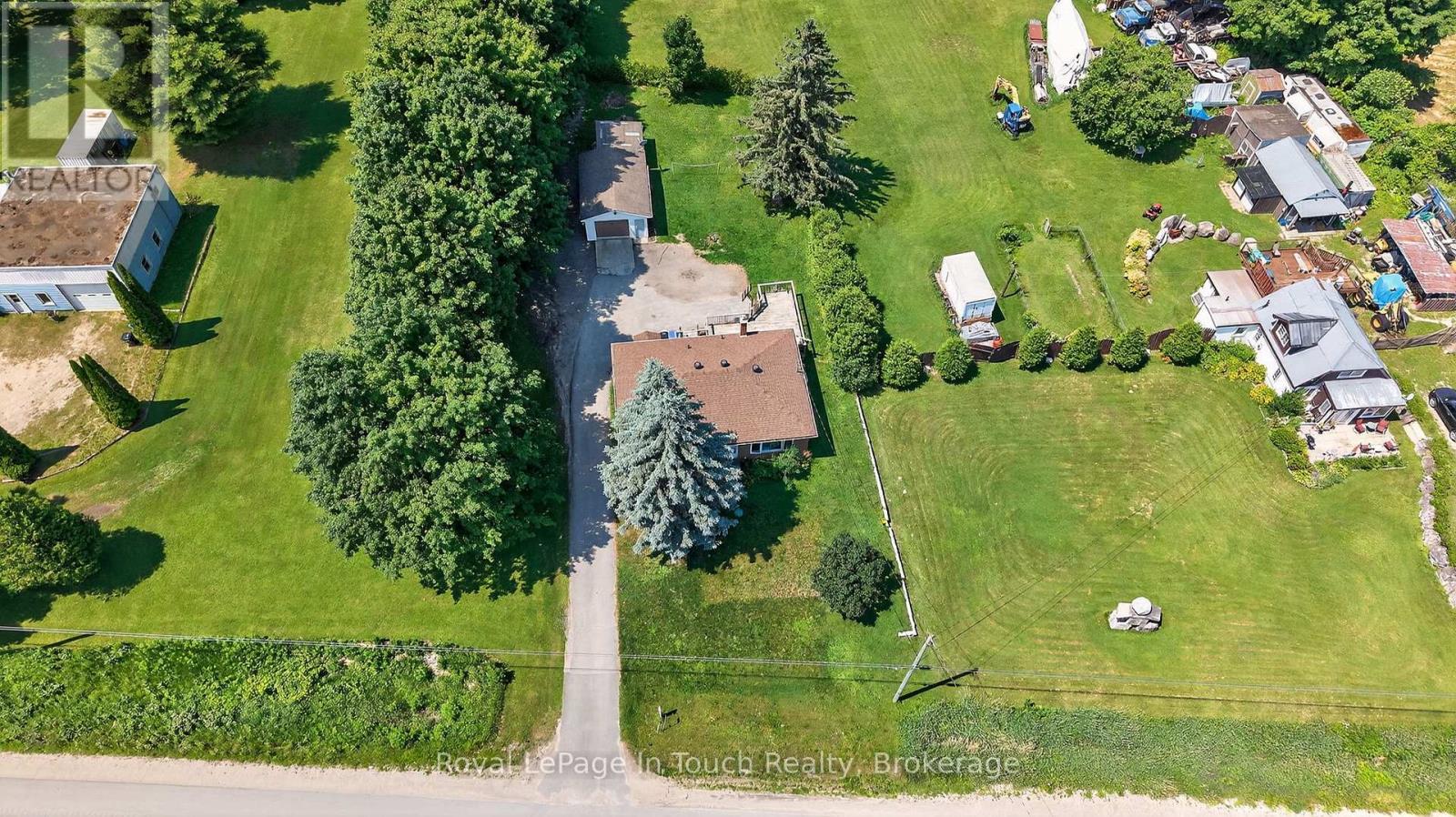 












8906 COUNTY ROAD 93

,
Midland,




Ontario
L4R4K4

