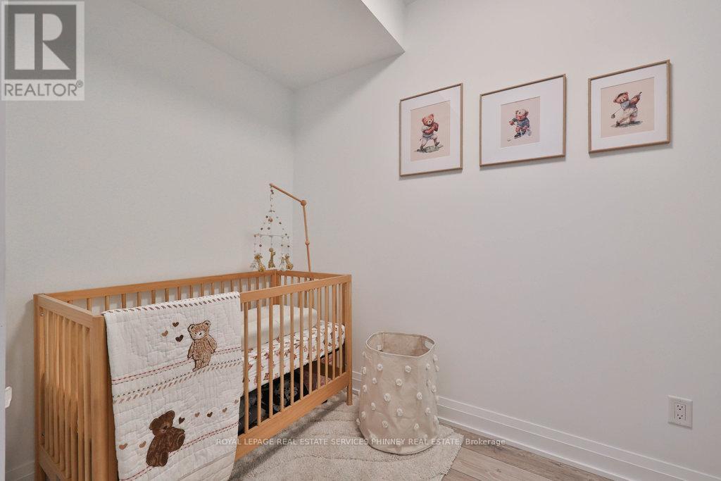 












1011 - 21 PARK STREET E

,
Mississauga,




Ontario
L5G1L7

