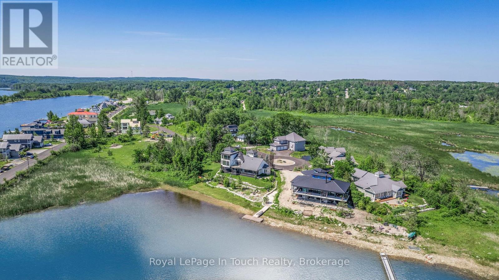 












17 SWAN LANE

,
Tay (Port McNicoll),




Ontario
L0K1R0

