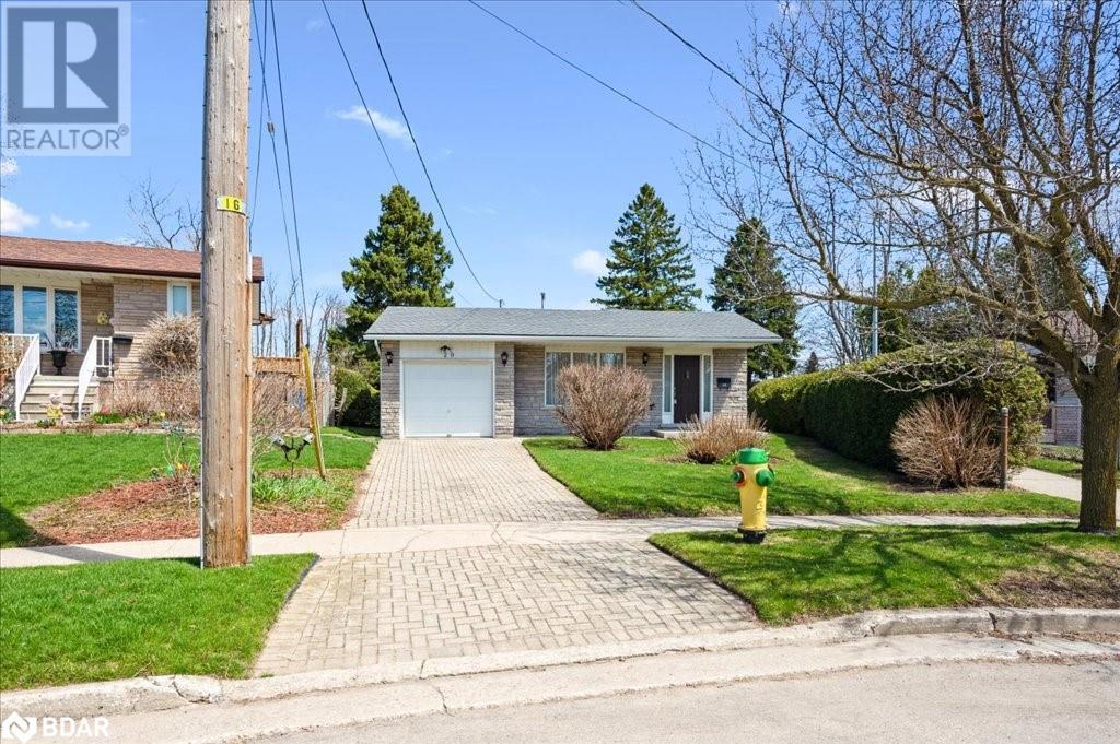 












29 VISTA Terrace

,
Guelph,




Ontario
N1E1A2

