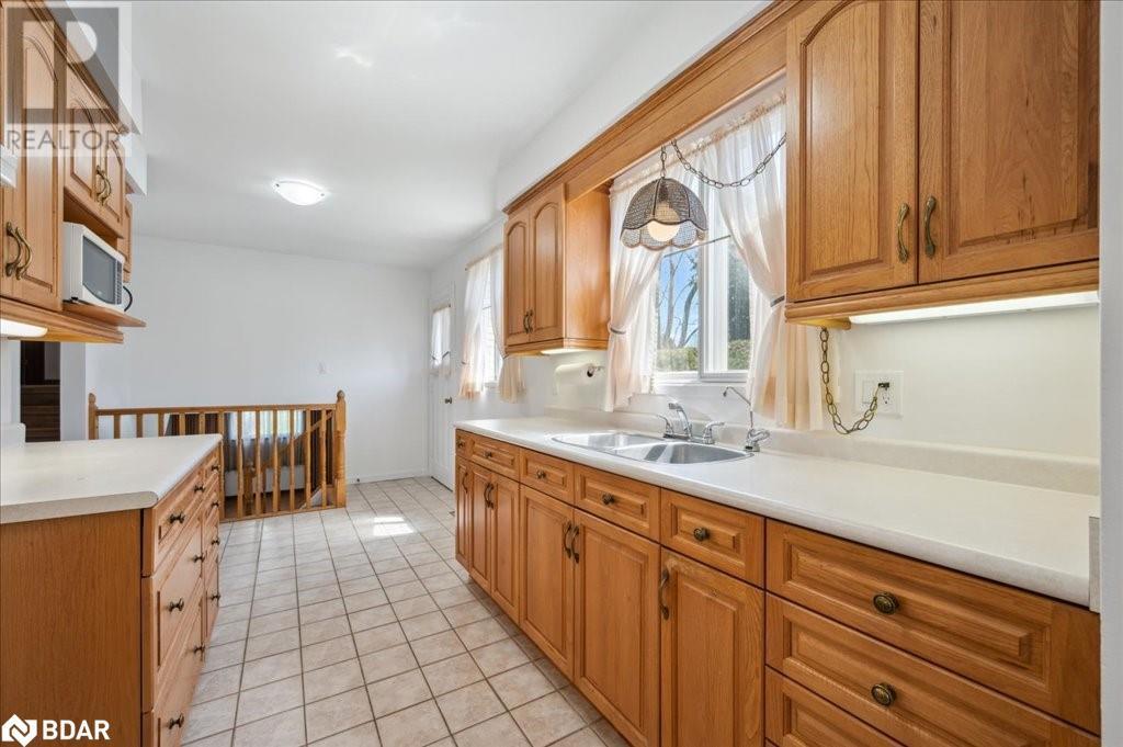 












29 VISTA Terrace

,
Guelph,




Ontario
N1E1A2


