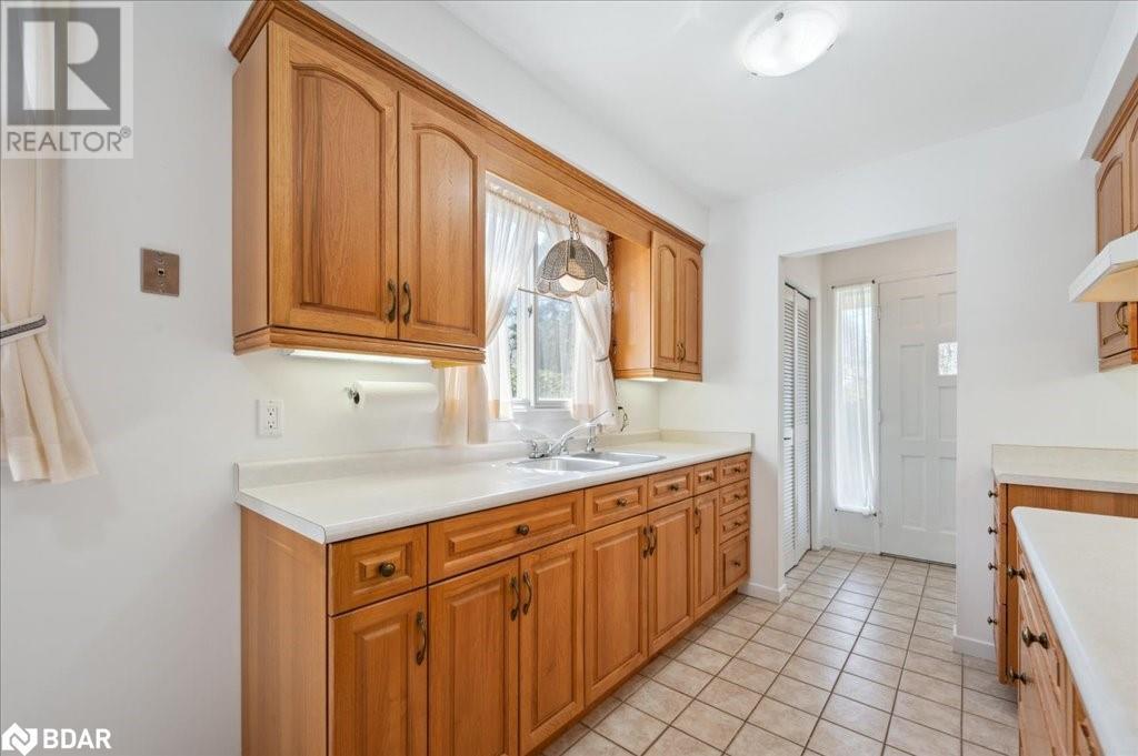 












29 VISTA Terrace

,
Guelph,




Ontario
N1E1A2

