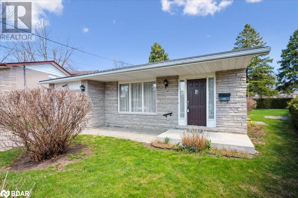 












29 VISTA Terrace

,
Guelph,




Ontario
N1E1A2

