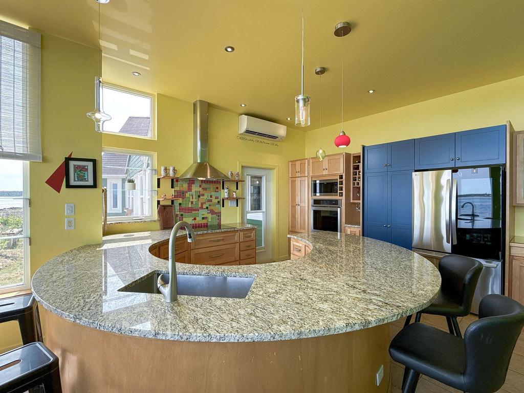 












14 Garden Lane

,
Donaldston,




PE
C0A 1T0

