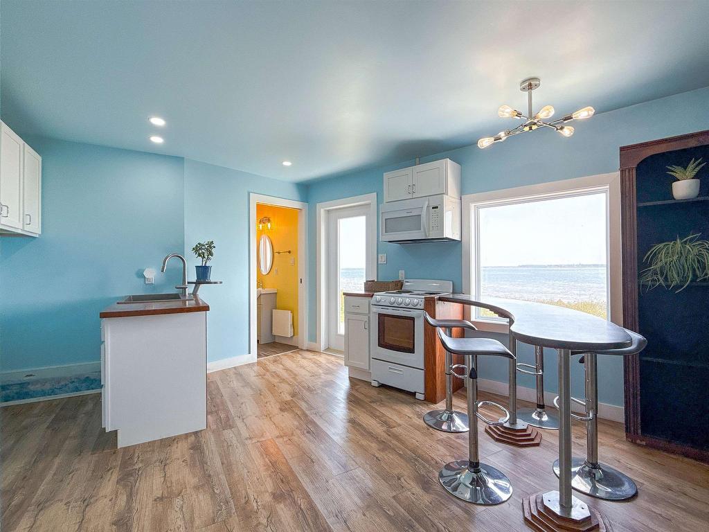












14 Garden Lane

,
Donaldston,




PE
C0A 1T0

