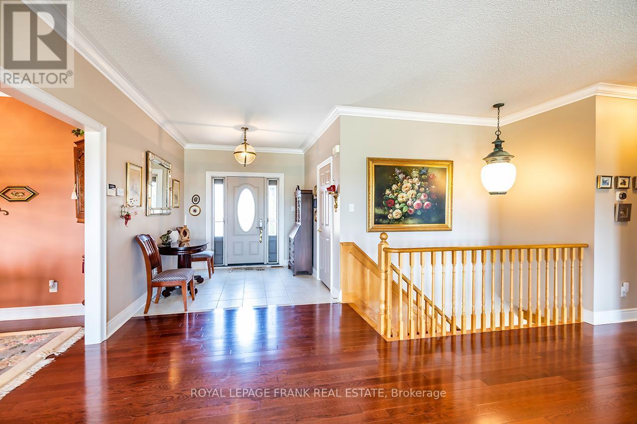 












202 SOUTHCREST DRIVE

,
Kawartha Lakes (Mariposa),




Ontario
L0C1G0

