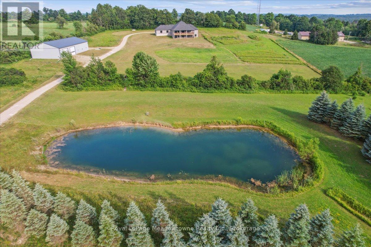 












8837 WELLINGTON ROAD 124

,
Erin,




Ontario
N1H6H7

