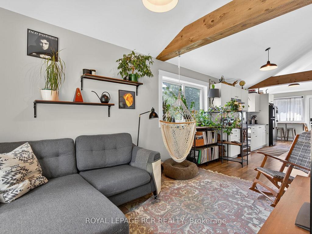 









8


Mustard

Street,
Uxbridge,




ON
L9P 1R2

