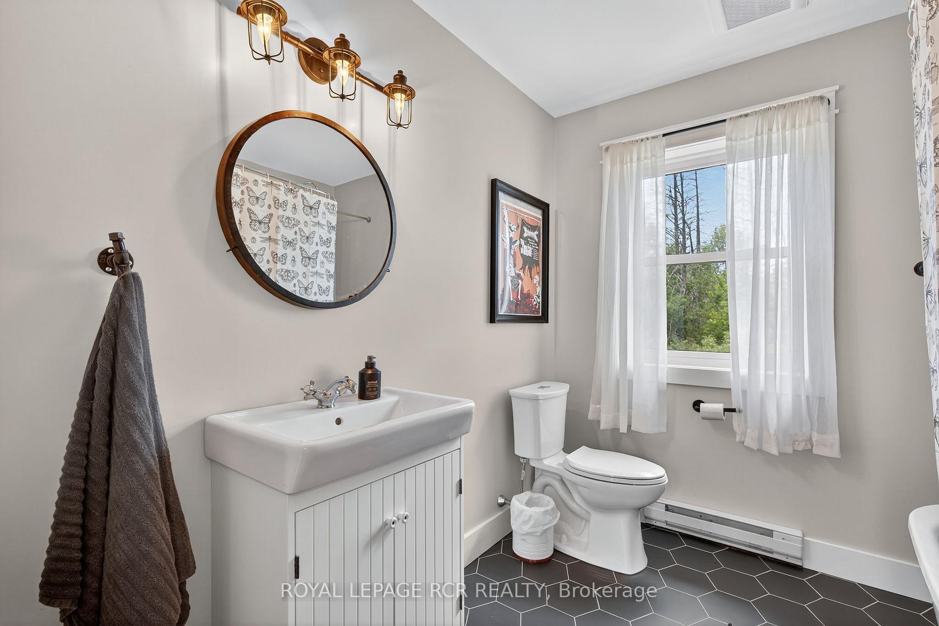 









8


Mustard

Street,
Uxbridge,




ON
L9P 1R2

