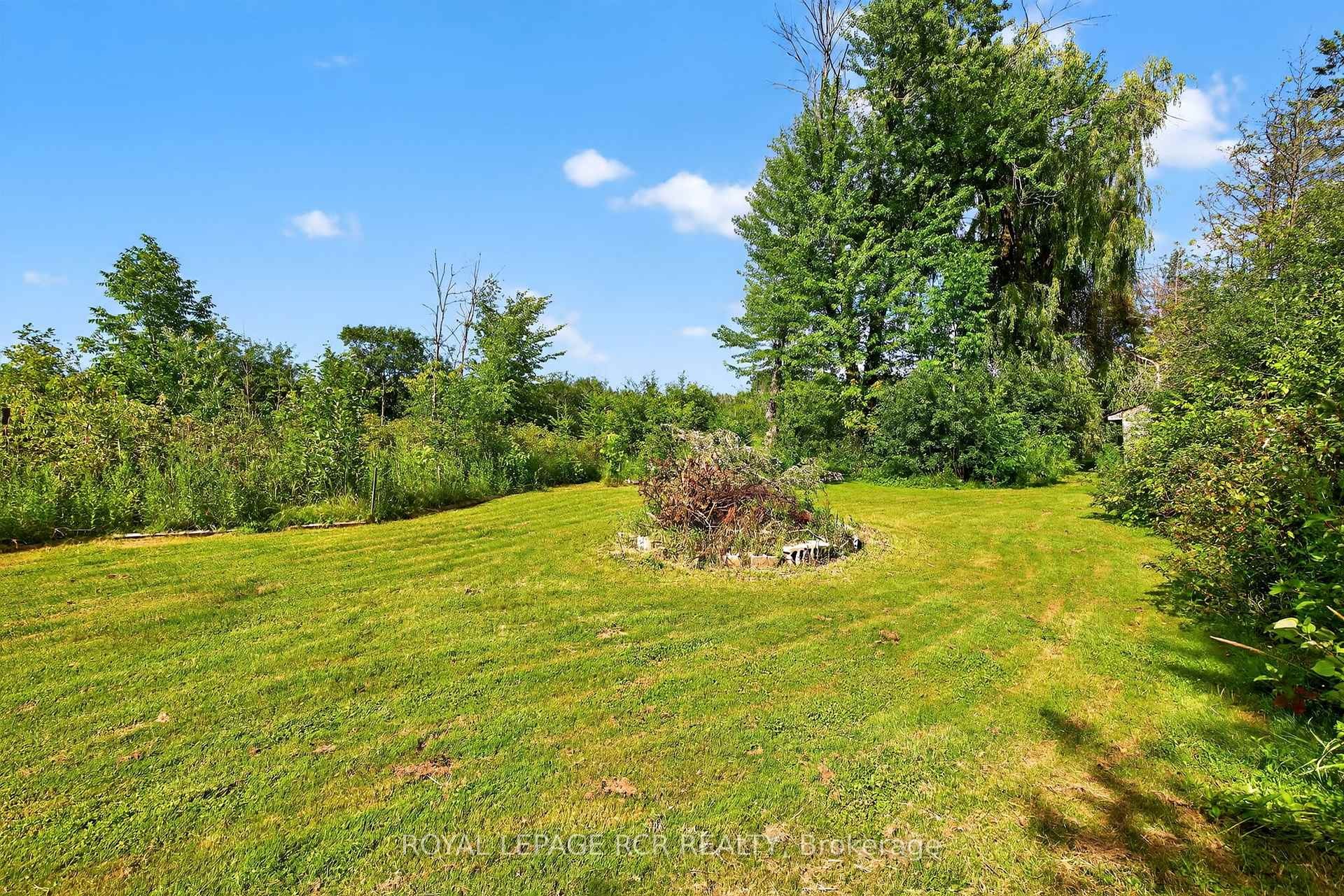 









8


Mustard

Street,
Uxbridge,




ON
L9P 1R2

