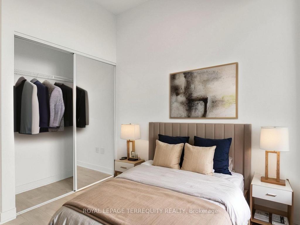 









130


River

Street, 205,
Toronto,




ON
M5A 0R8

