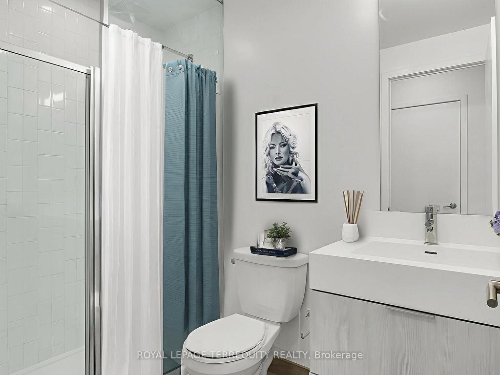 









130


River

Street, 205,
Toronto,




ON
M5A 0R8

