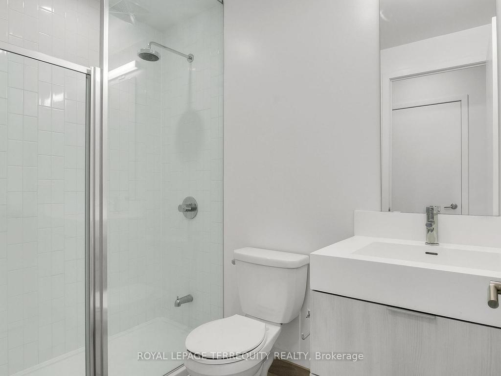 









130


River

Street, 205,
Toronto,




ON
M5A 0R8

