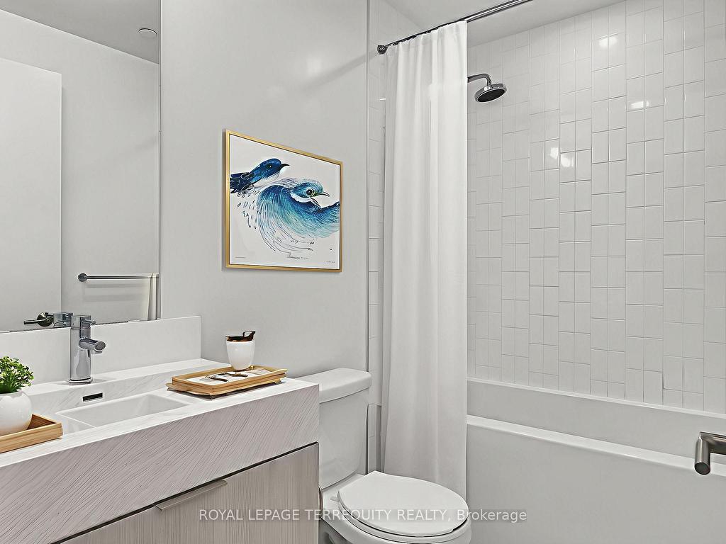 









130


River

Street, 205,
Toronto,




ON
M5A 0R8

