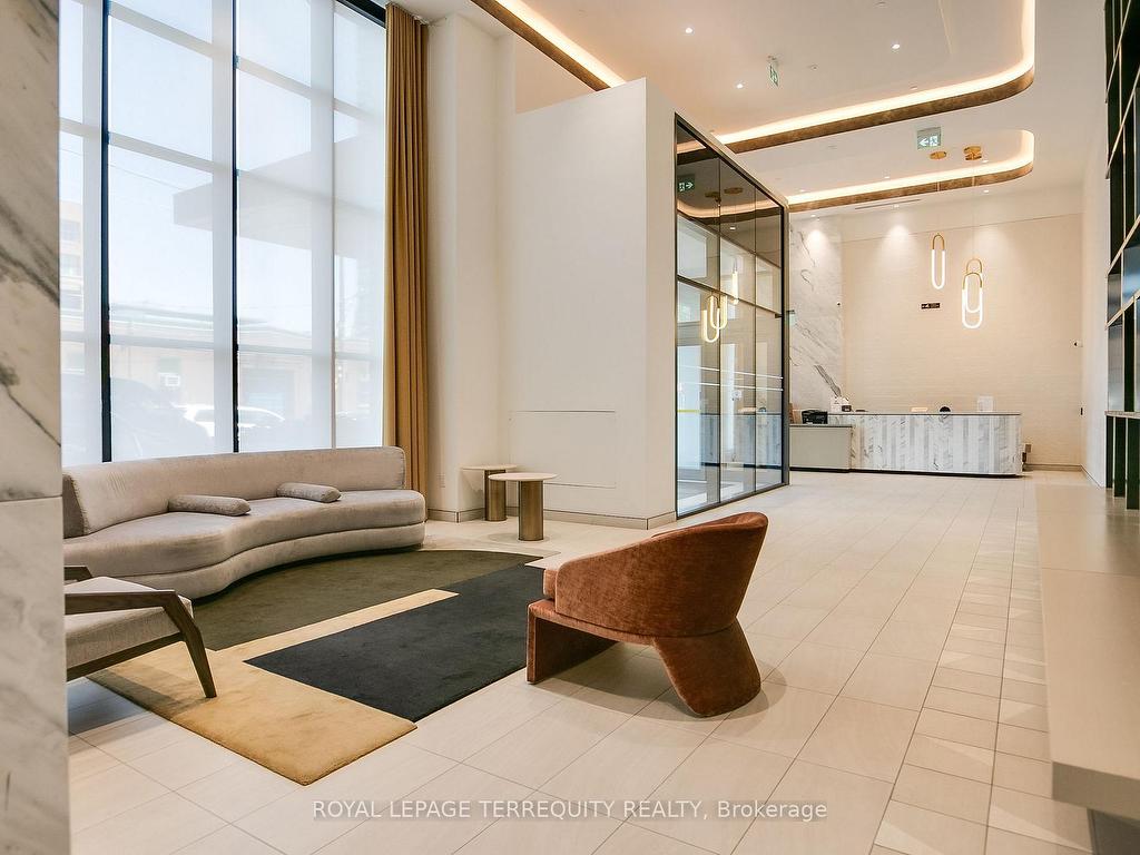 









130


River

Street, 205,
Toronto,




ON
M5A 0R8

