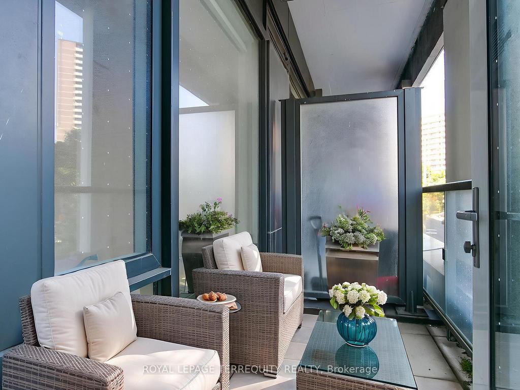 









130


River

Street, 205,
Toronto,




ON
M5A 0R8

