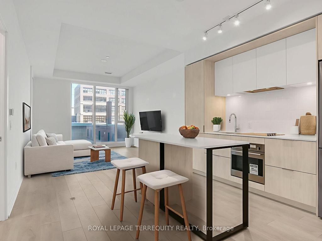 









130


River

Street, 205,
Toronto,




ON
M5A 0R8

