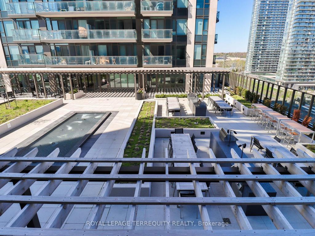 









1926


Lake Shore

Boulevard, 1212,
Toronto,




ON
M6S 1A1

