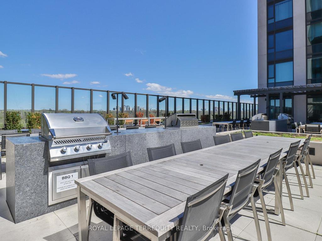 









1926


Lake Shore

Boulevard, 1212,
Toronto,




ON
M6S 1A1

