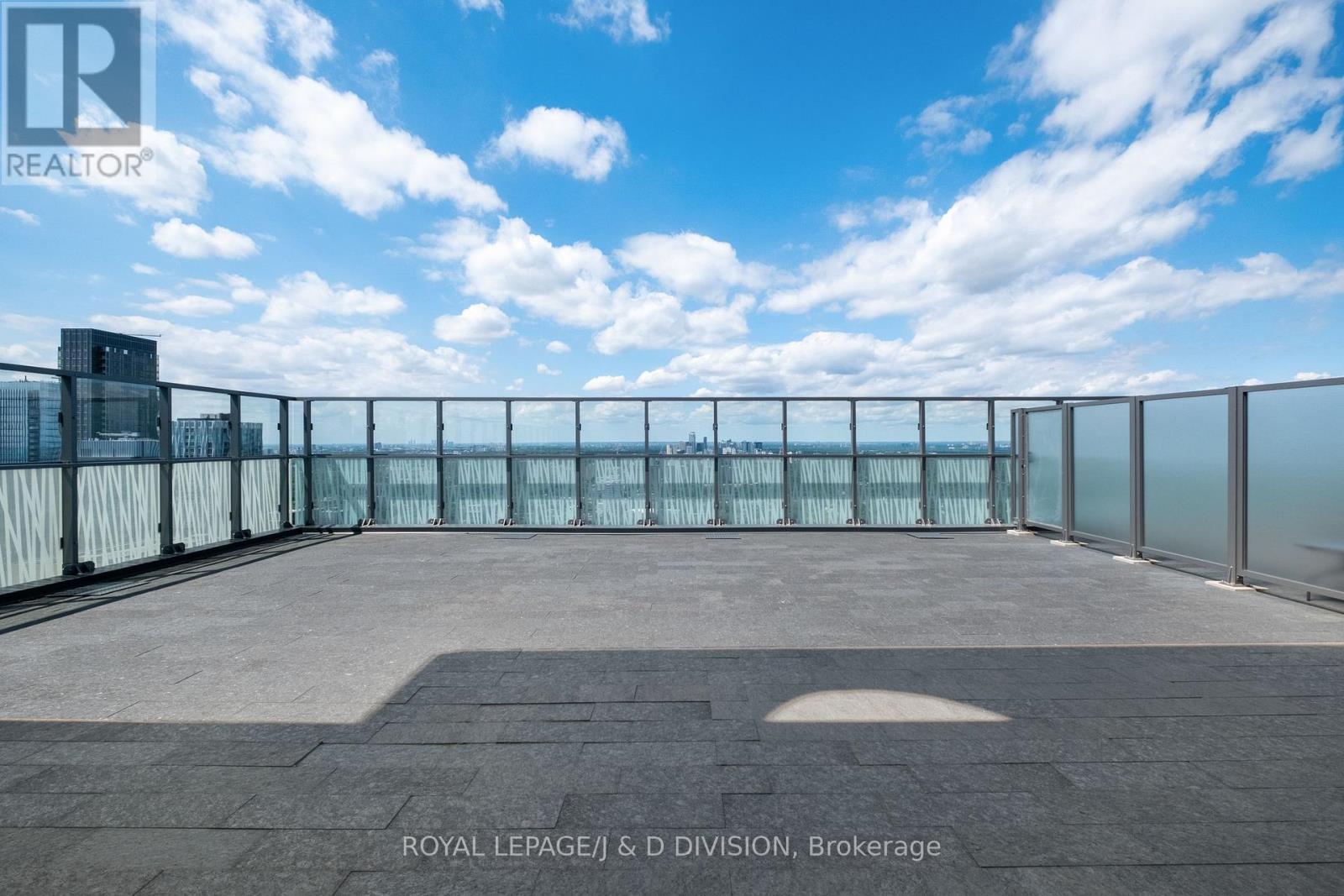 












PH 02 (5502) - 50 CHARLES STREET E

,
Toronto,




Ontario
M4Y0C3

