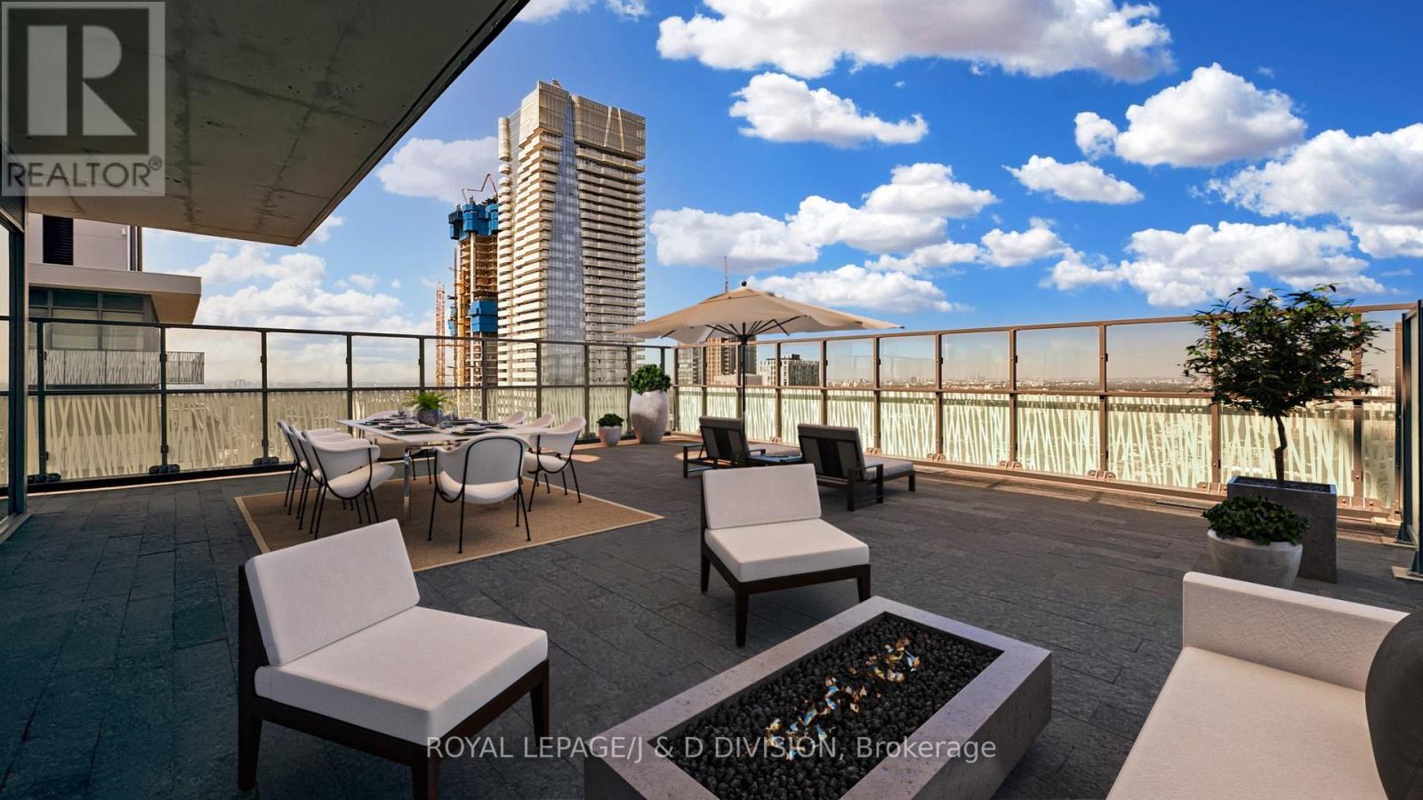 












PH 02 (5502) - 50 CHARLES STREET E

,
Toronto,




Ontario
M4Y0C3

