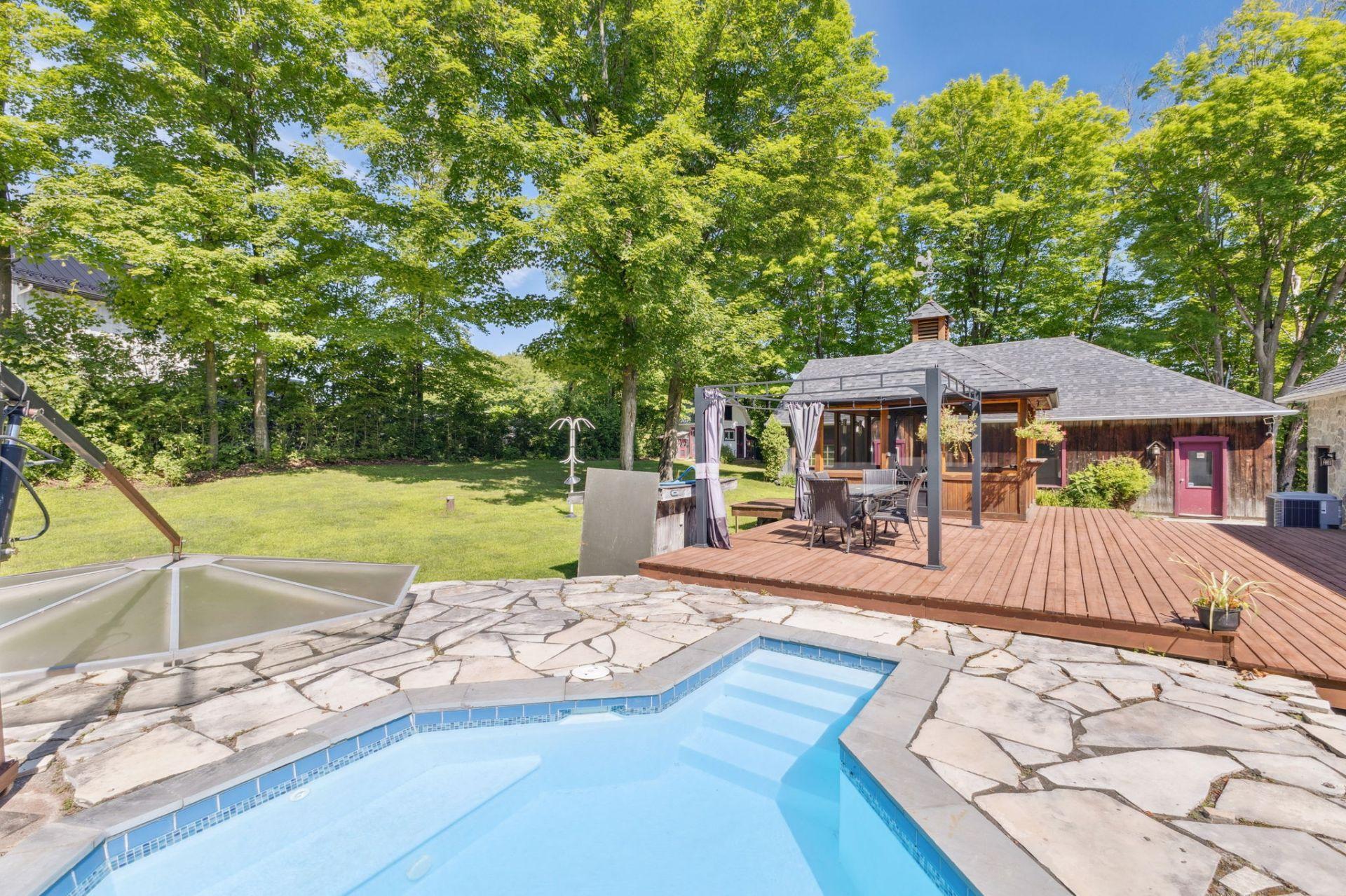 









26


Ch. Patterson

,
Cantley,




QC
J8V2Y9

