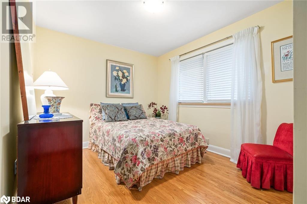 












11317 REGIONAL ROAD 25

,
Halton Hills,




Ontario
L7J2M1

