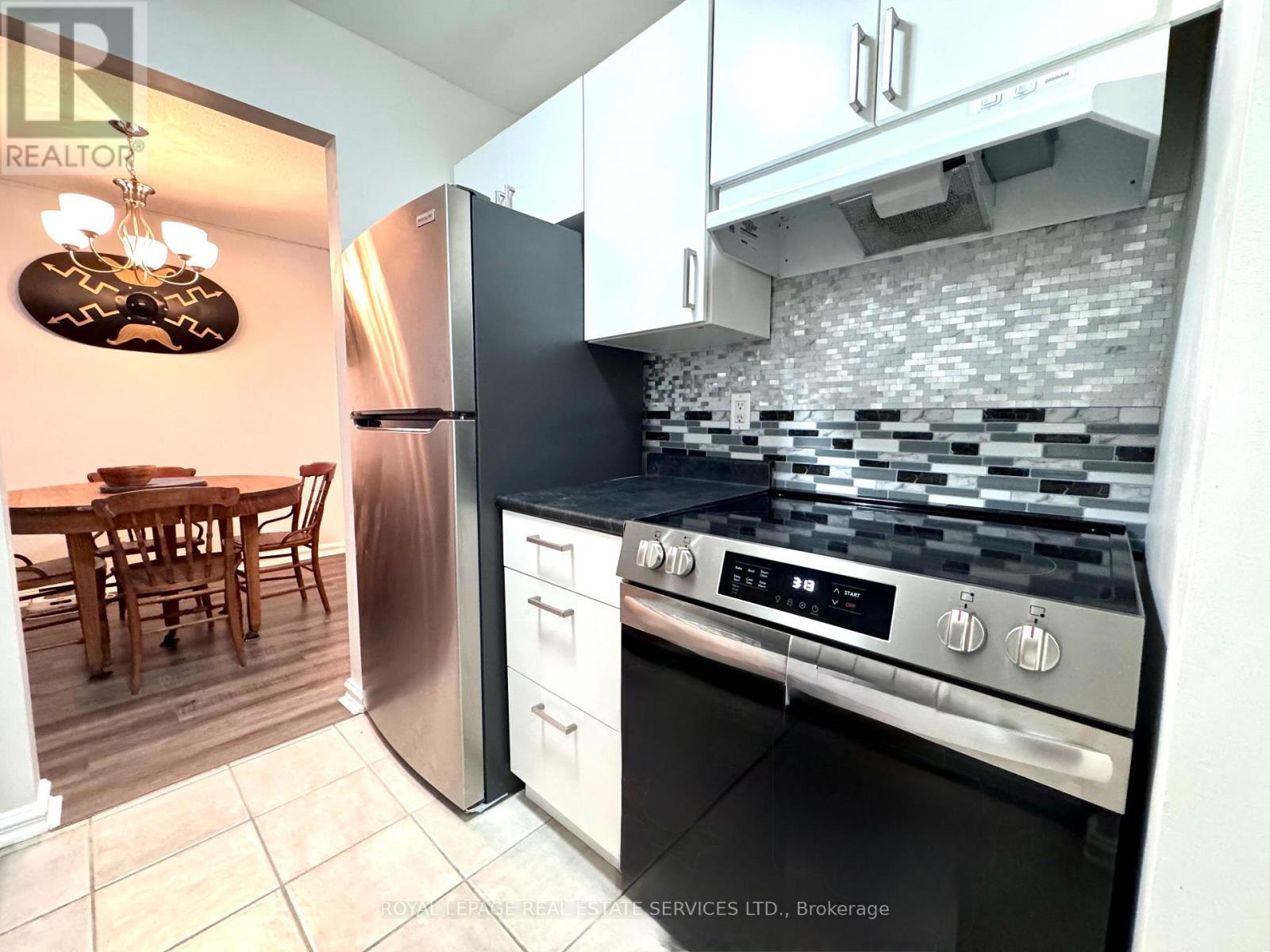 












121 - 2230 TRAFALGAR STREET

,
London East,




Ontario
N5V4J9

