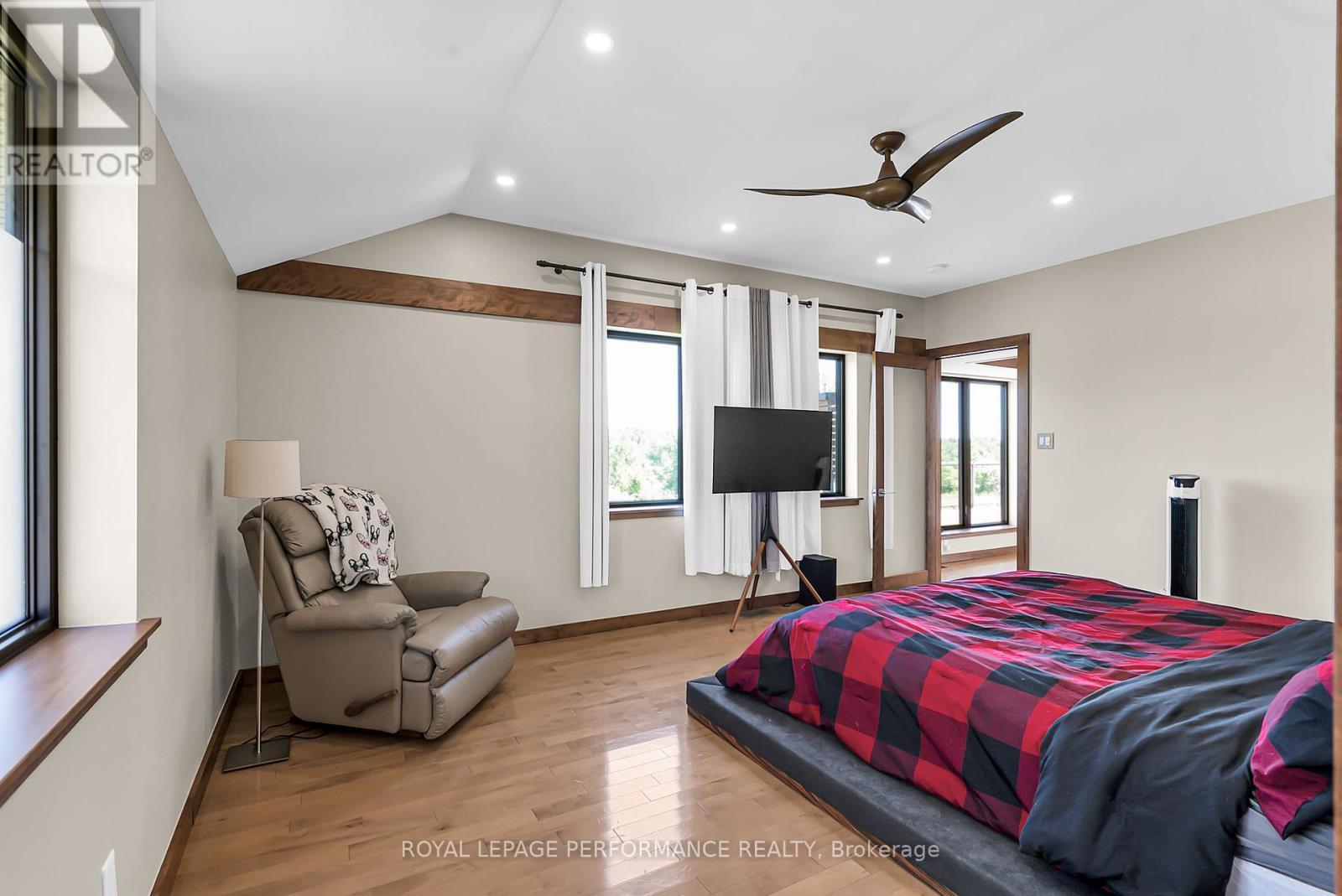 












19 GEORGE PATRICK DRIVE

,
South Stormont,




Ontario
K0C1P0

