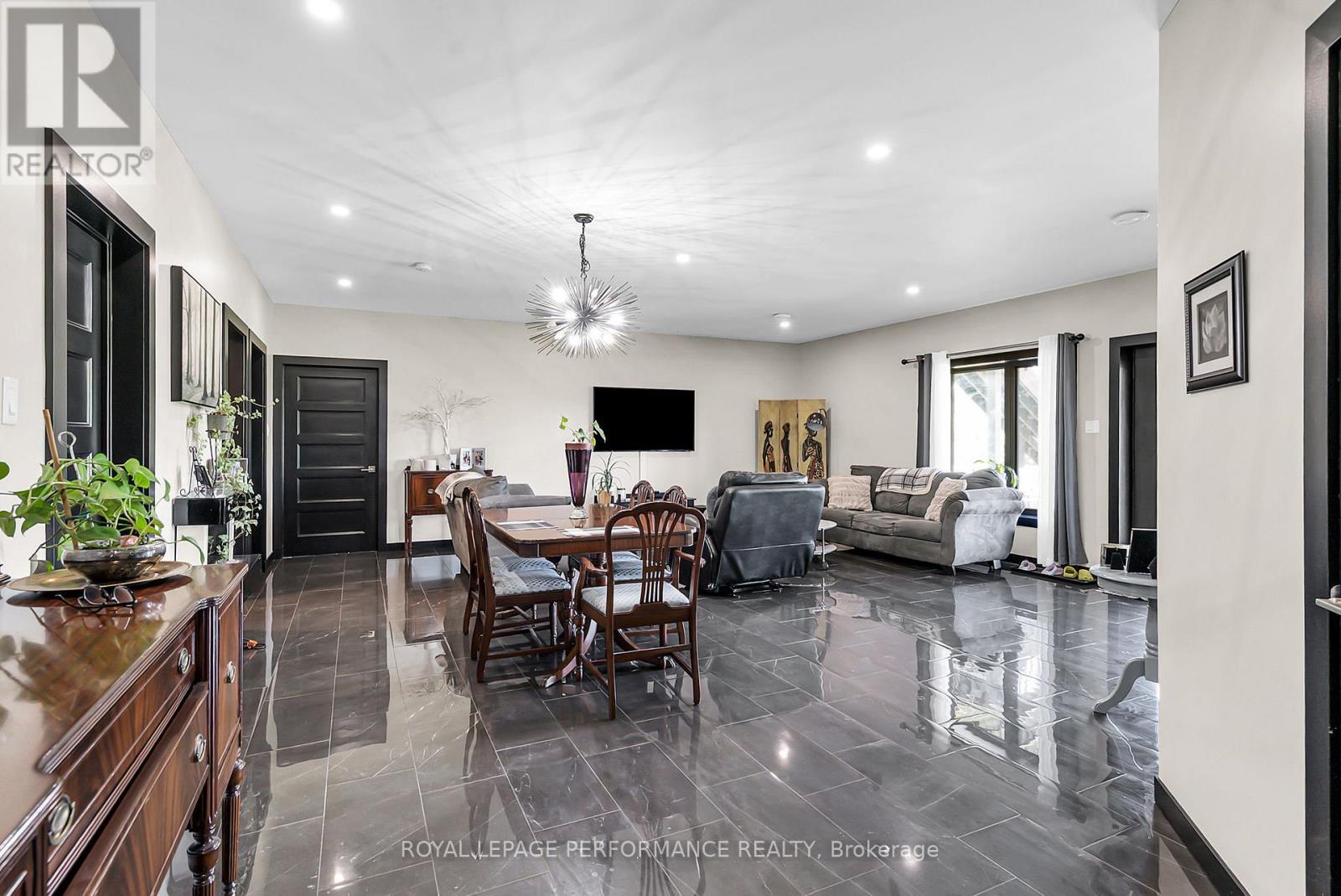 












19 GEORGE PATRICK DRIVE

,
South Stormont,




Ontario
K0C1P0

