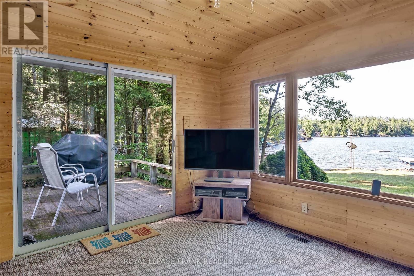 












8 FIRE ROUTE 246A

,
Trent Lakes,




Ontario
K0L1J0

