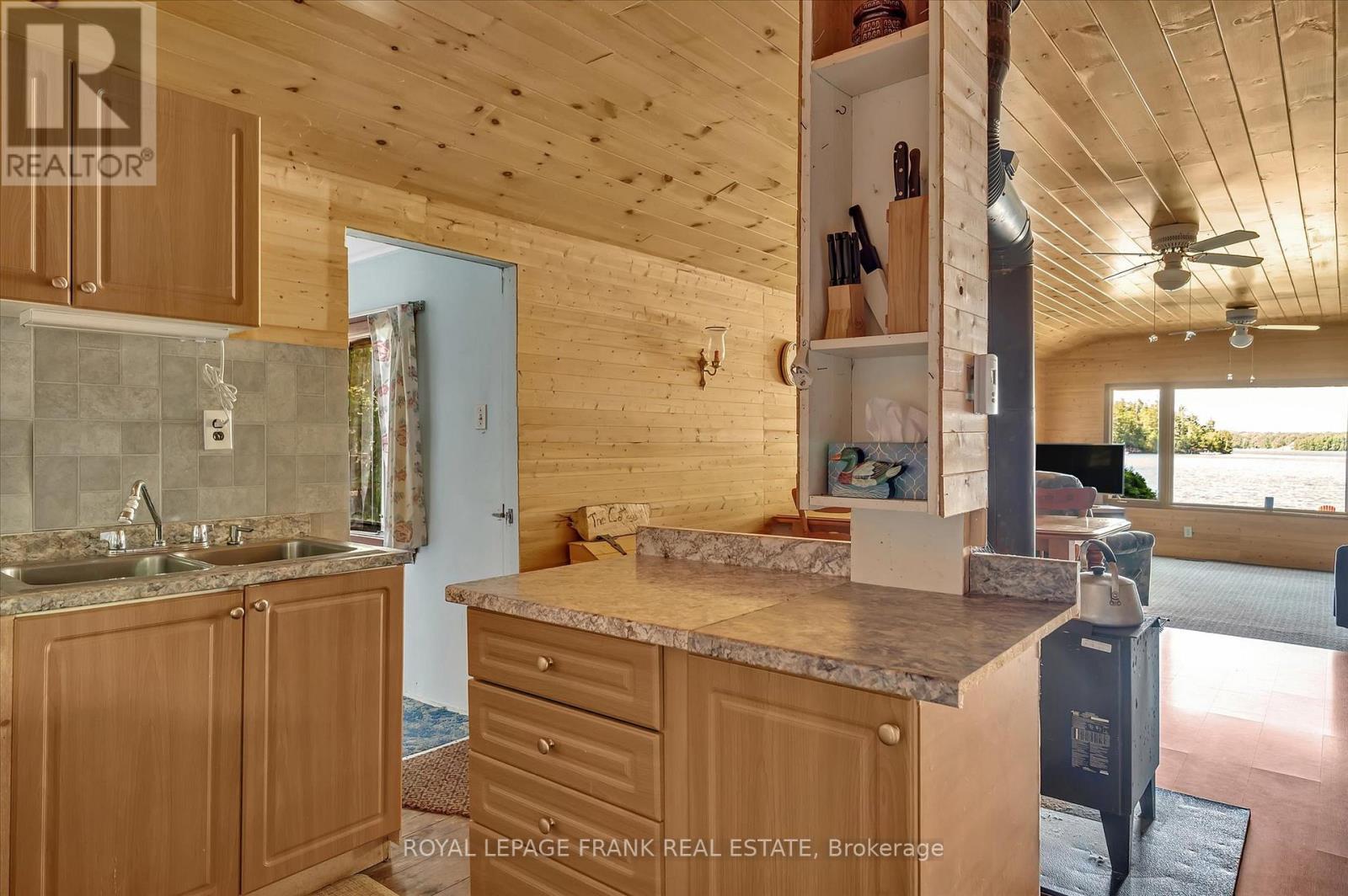 












8 FIRE ROUTE 246A

,
Trent Lakes,




Ontario
K0L1J0

